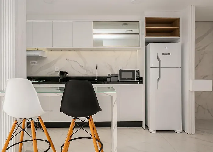 Wi-Fi 100Mb | Rooftop Com Piscina Em Jurere #Ja23